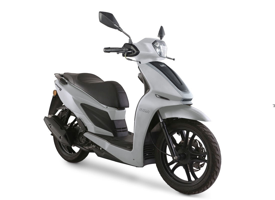 UM Motorcycles lancia lo scooter 125 Wynwood